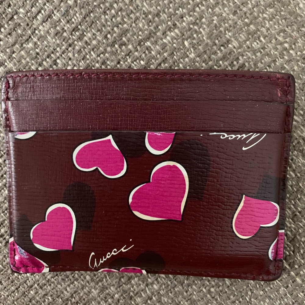 Gucci Pink Hearts Brown Leather Card Holder